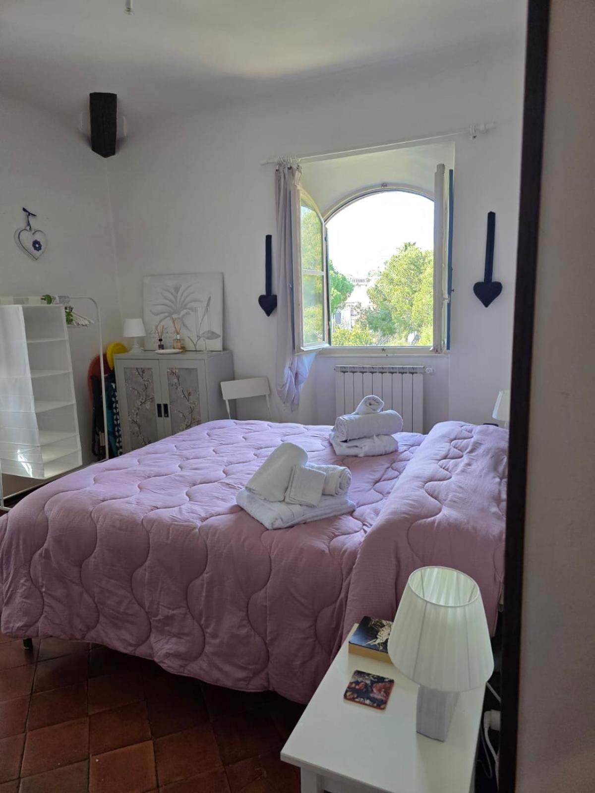 The Shell - New Interior Look But Same Old Charme 200Mt From The Sea With Garden And Parking Nearby Lejlighed Imperia Eksteriør billede