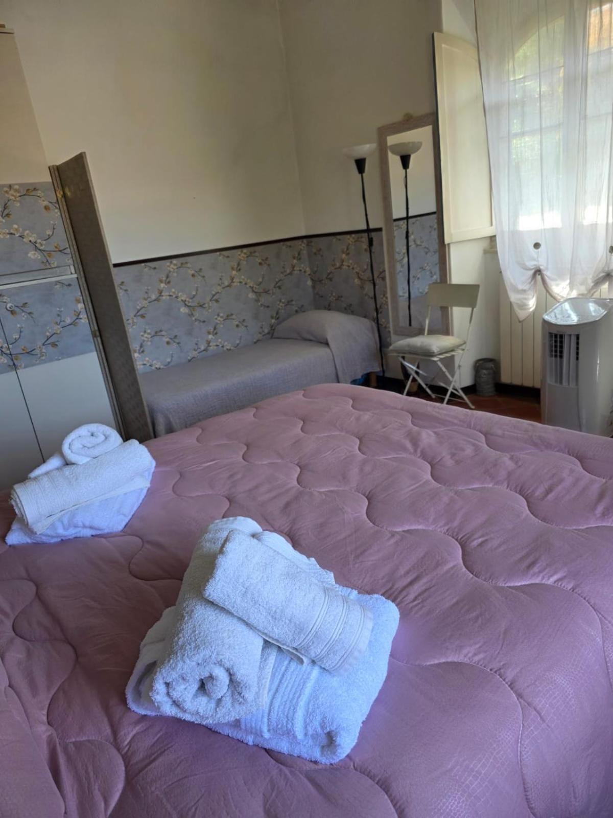 The Shell - New Interior Look But Same Old Charme 200Mt From The Sea With Garden And Parking Nearby Lejlighed Imperia Eksteriør billede